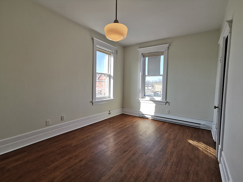 Suite 204